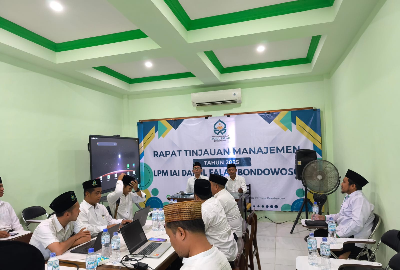 Tindak Lanjut AMI, IAI Darul Falah Bondowoso Gelar Rapat Tinjauan Manajemen (RTM) 2025